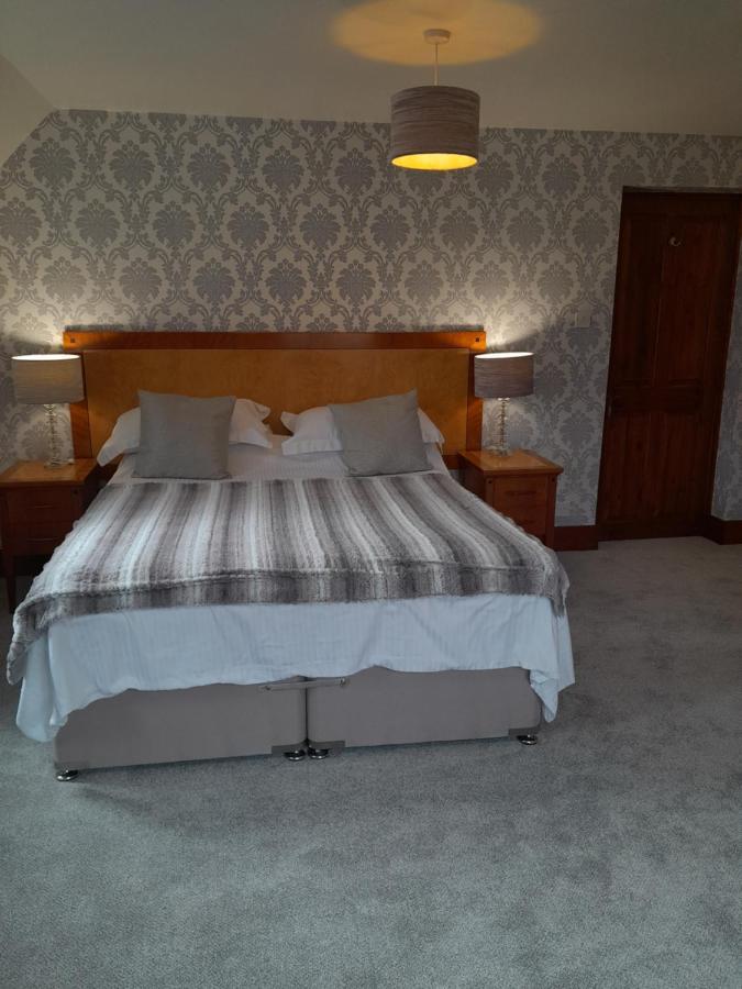Sadlers Guest House 오킹엄 외부 사진