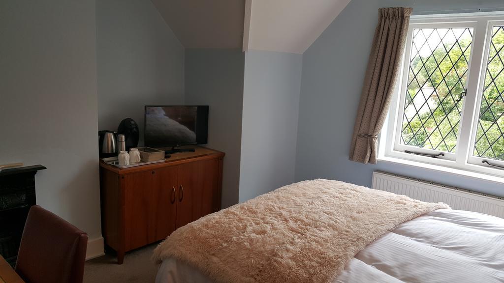 Sadlers Guest House 오킹엄 외부 사진