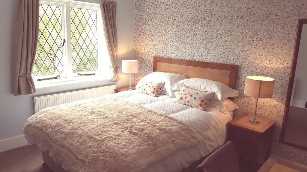 Sadlers Guest House 오킹엄 외부 사진